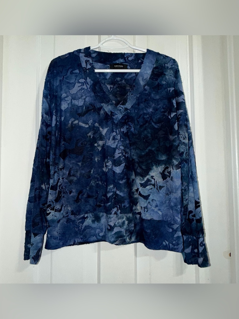 Women's size XL shirt Blue V-Neck Long Sleeve Top sheer